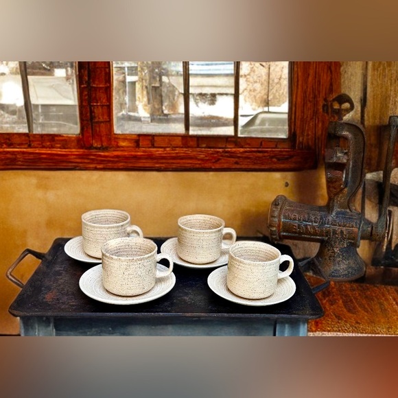 Vintage CHURCHILL Homespun STONECAST Cups and Saucers - Picture 1 of 3